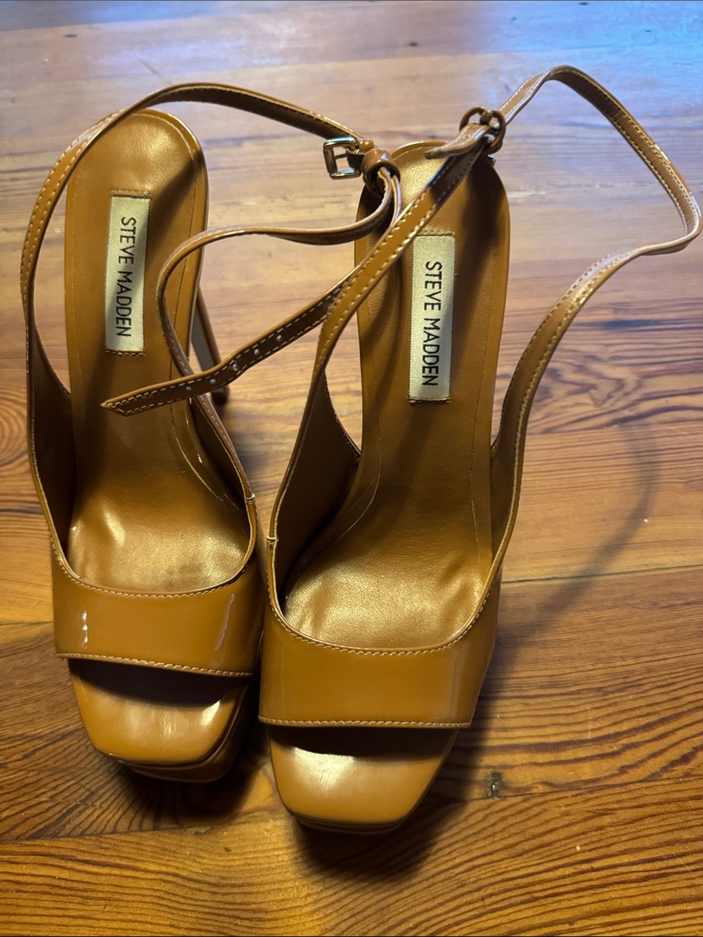 Steve Madden Cognac Patent Platform Slingback Sandals